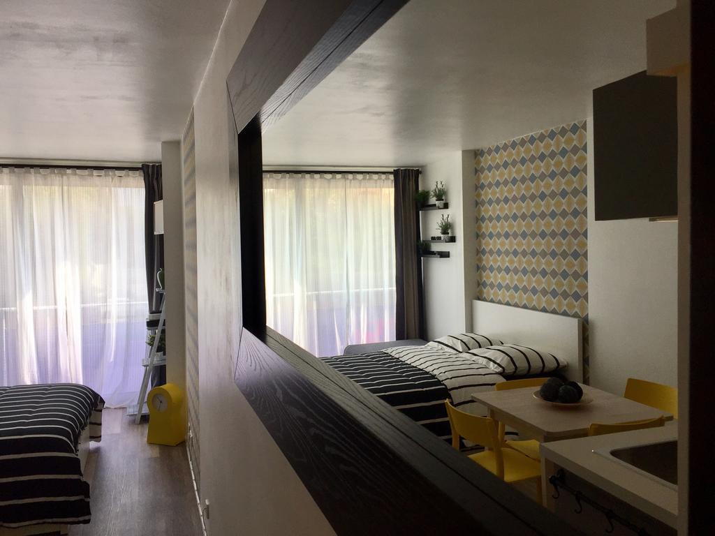 Apartment Couleur Soleil