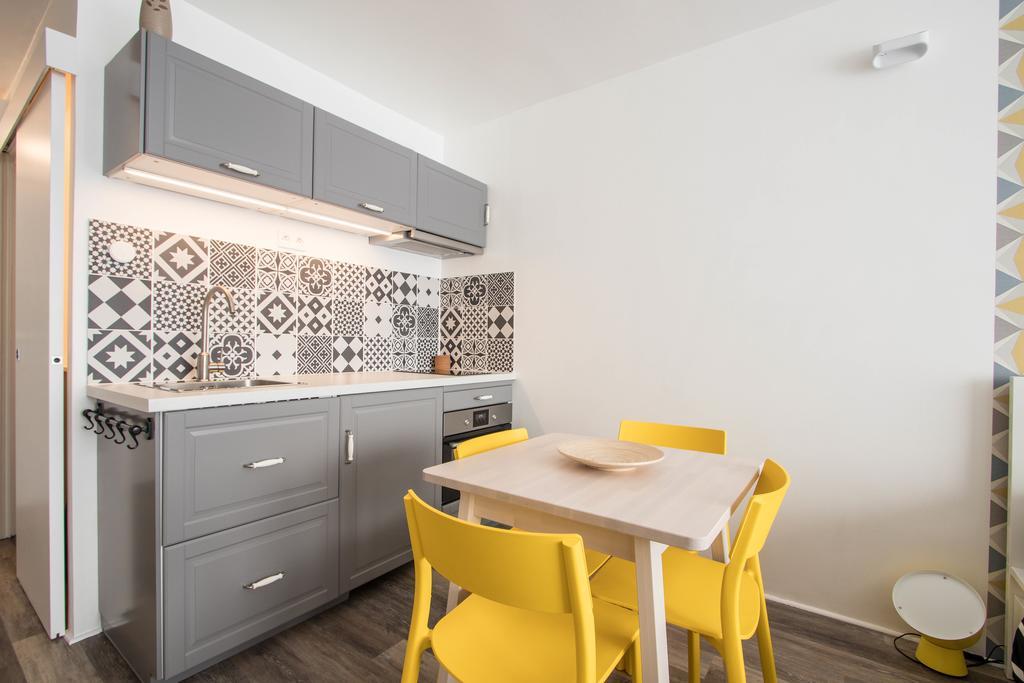 Apartment Couleur Soleil *